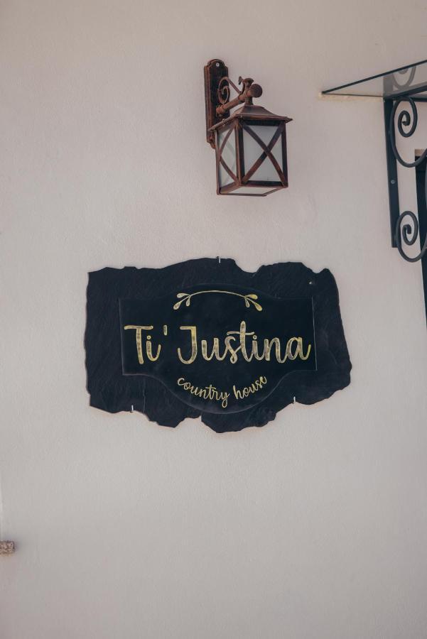 Villa Ti'Justina Country House Rossas Exterior foto